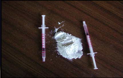 Se conduzir sobre a ifluência de substâncias legalmente consideradas psicotrópicas, sou sancionado com: