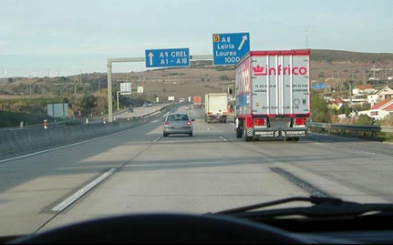 Nas auto-estradas não é permitido a circulação de quadriciclos.