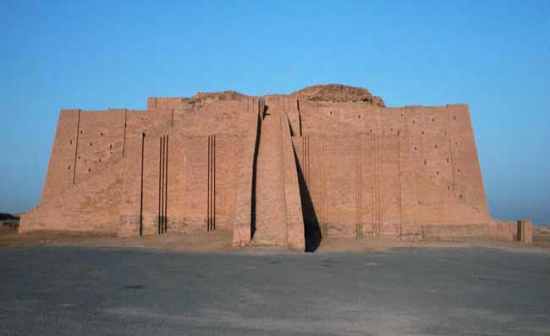 ziggurats functioned symbolically as