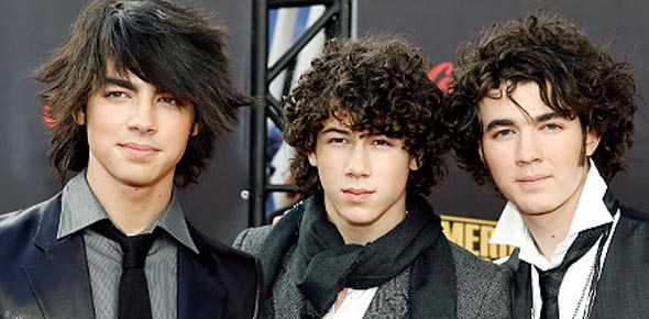 Jonas Brother Quizzes & Trivia